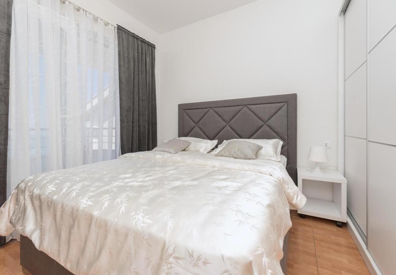 Apartments Ivi - 100 M From Pebble Beach Драшнице Экстерьер фото