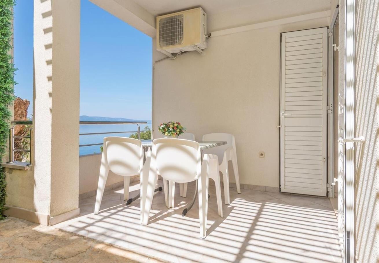 Apartments Ivi - 100 M From Pebble Beach Драшнице Экстерьер фото