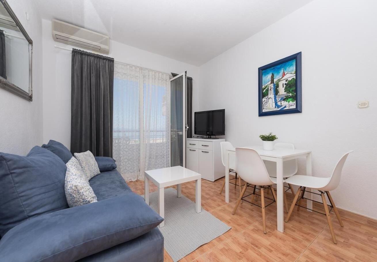 Apartments Ivi - 100 M From Pebble Beach Драшнице Экстерьер фото